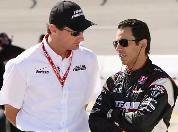 Helio Castroneves Tim Cindric Titel-Bild zur News: Helio Castroneves Tim Cindric