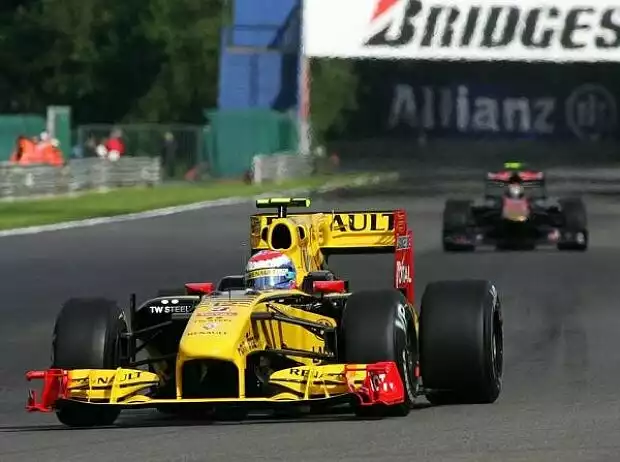 Vitaly Petrov Titel-Bild zur News: Vitaly Petrov