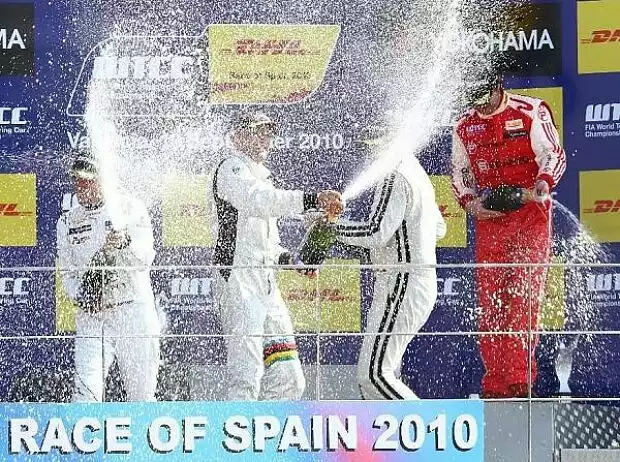 Gabriele Tarquini, Tiago Monteiro Titel-Bild zur News: Gabriele Tarquini, Tiago Monteiro