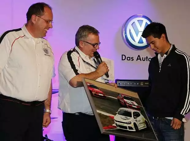 Nino Müller Titel-Bild zur News: Nino Müller