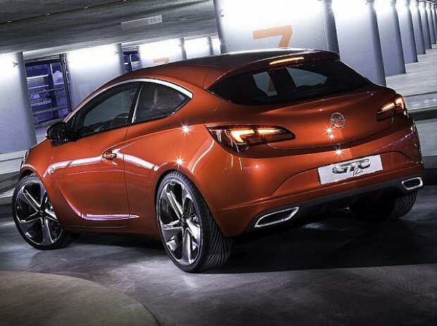 Opel GTC Paris Opel GTC Paris