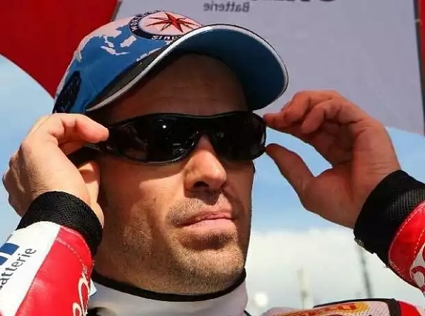 Carlos Checa Titel-Bild zur News: Carlos Checa