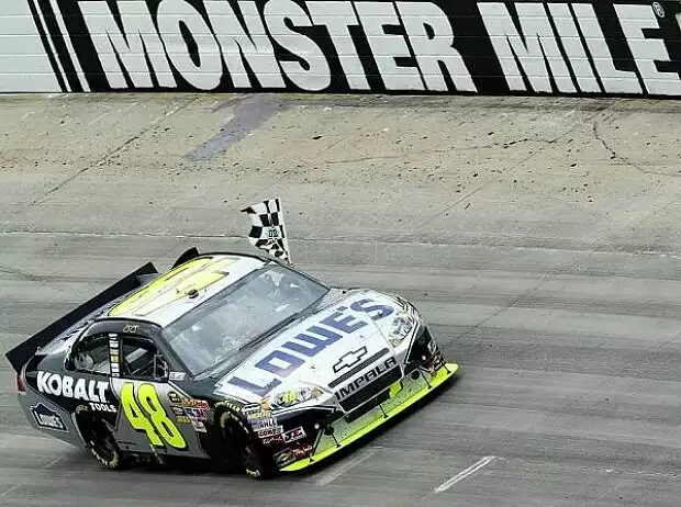 Jimmie Johnson Titel-Bild zur News: Jimmie Johnson