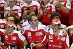 Felipe Massa, Stefano Domenicali (Teamchef) unmd Fernando Alonso (Ferrari) 