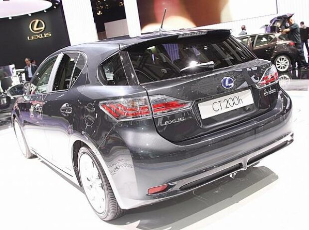 Lexus CT 200h 