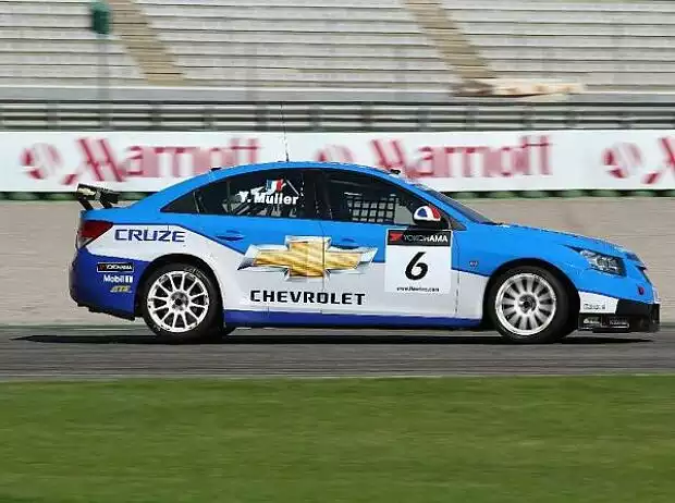 Yvan Muller Titel-Bild zur News: Yvan Muller