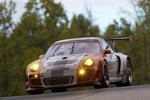 Mike Rockenfeller, Romain Dumas und Timo Bernhard 