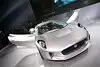 Bild zum Inhalt: Paris 2010: Beim Jaguar C-X75 laden kleine Turbinen die Batterien auf