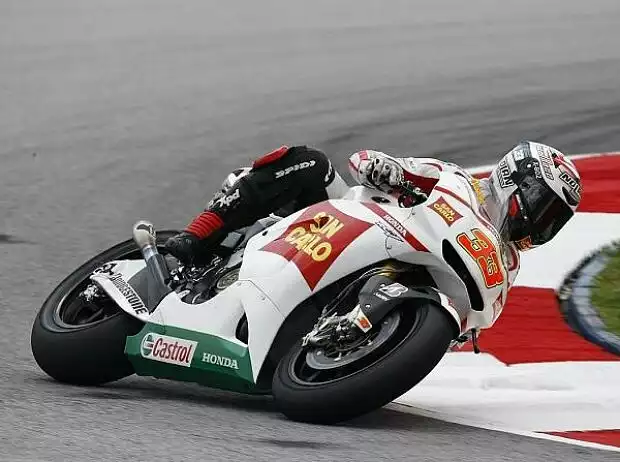 Marco Melandri Titel-Bild zur News: Marco Melandri