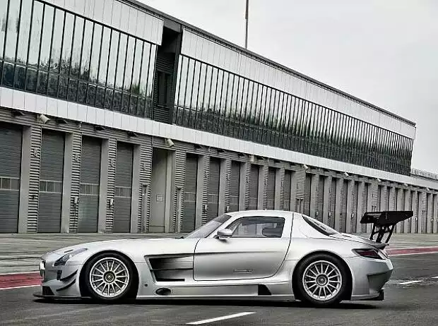 Mercedes-Benz SLS AMG GT3 Titel-Bild zur News: Mercedes-Benz SLS AMG GT3