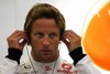Bild zum Inhalt: Button resigniert und tippt auf Vettel als Weltmeister