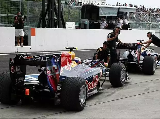 Mark Webber, Sebastian Vettel Titel-Bild zur News: Mark Webber, Sebastian Vettel