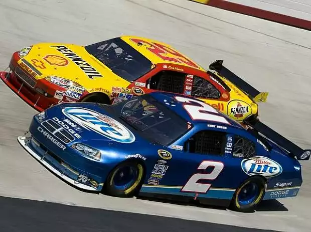 Kurt Busch, Kevin Harvick Titel-Bild zur News: Kurt Busch, Kevin Harvick