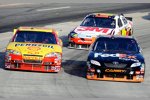 Kevin Harvick muss Denny Hamlin ziehen lassen 