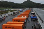 Das Fahrerlager von Okayama: In Übersee ist die WTCC eine 