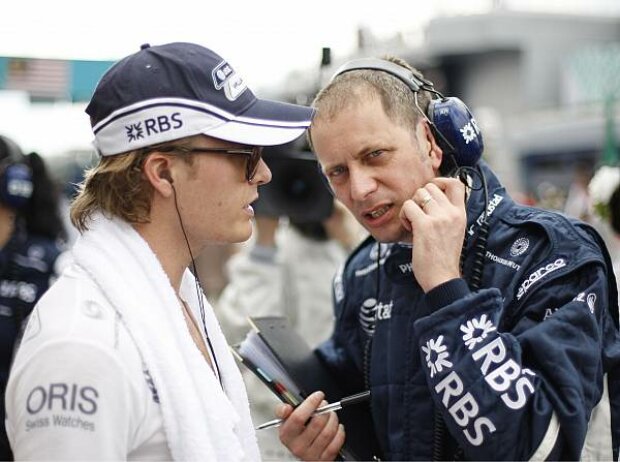 Titel-Bild zur News: Nico Rosberg und Tony Ross