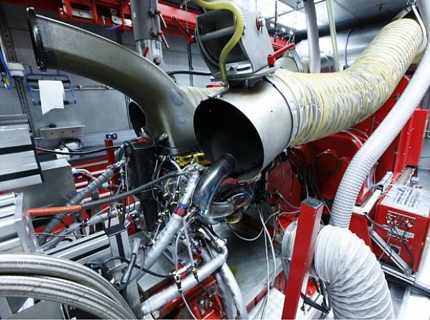 Toyota-Motor auf dem Prüfstand