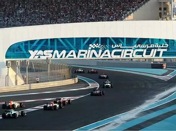 Titel-Bild zur News: Start in Abu Dhabi 2009