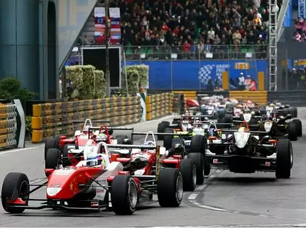 Jules Bianchi Titel-Bild zur News: Jules Bianchi