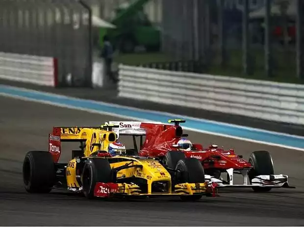 Fernando Alonso, Vitaly Petrov Titel-Bild zur News: Fernando Alonso, Vitaly Petrov