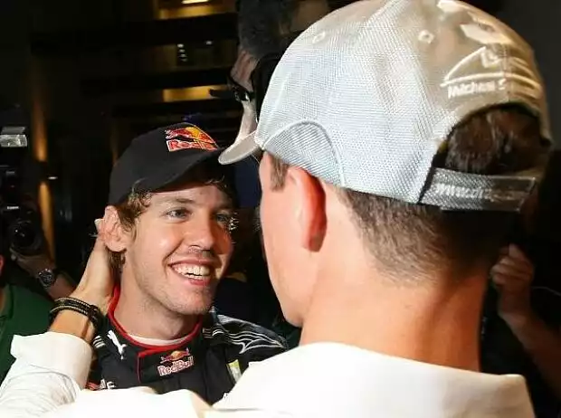 Michael Schumacher, Sebastian Vettel Titel-Bild zur News: Michael Schumacher, Sebastian Vettel