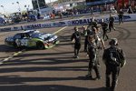 Carl Edwards (Roush) und seine Crew