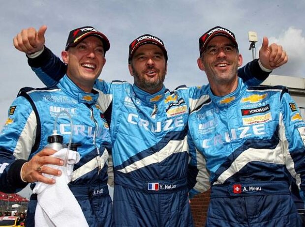 Yvan Muller, Alain Menu, Robert Huff Yvan Muller, Alain Menu, Robert Huff