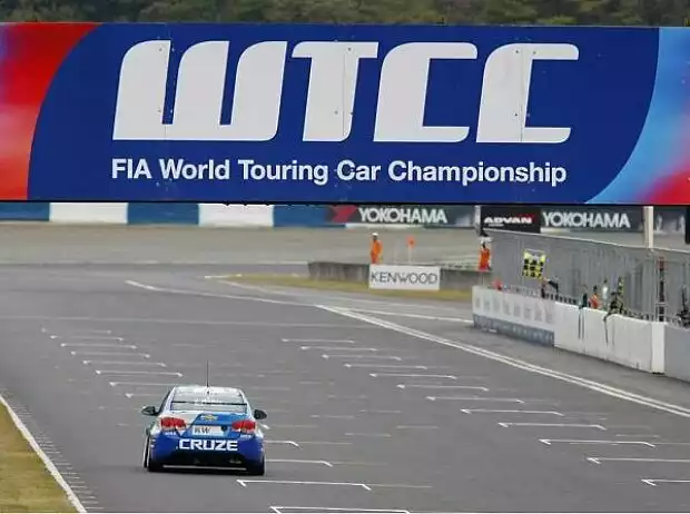 Yvan Muller Titel-Bild zur News: Yvan Muller
