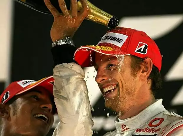 Jenson Button, Lewis Hamilton Titel-Bild zur News: Jenson Button, Lewis Hamilton