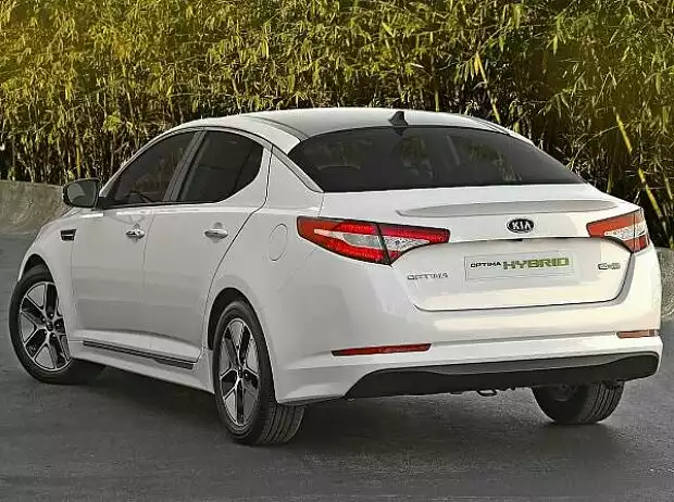Kia Optima Hybrid Titel-Bild zur News: Kia Optima Hybrid