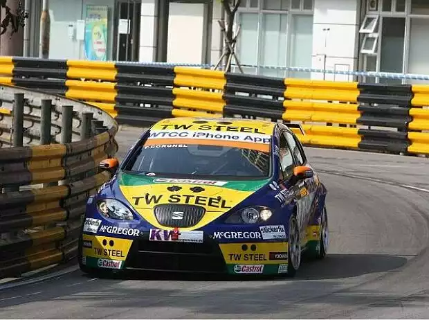 Tom Coronel Titel-Bild zur News: Tom Coronel