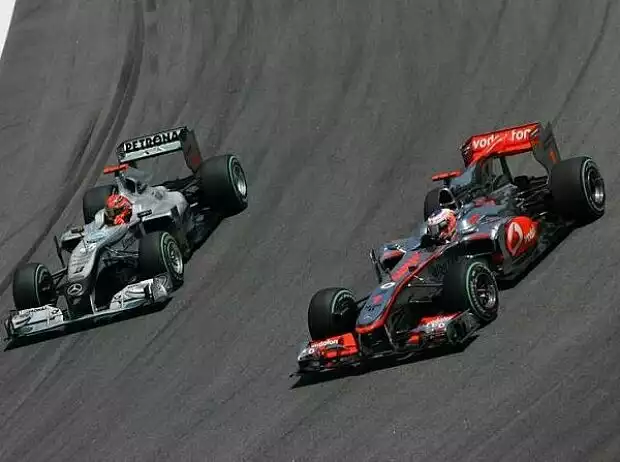 Jenson Button, Michael Schumacher Titel-Bild zur News: Jenson Button, Michael Schumacher