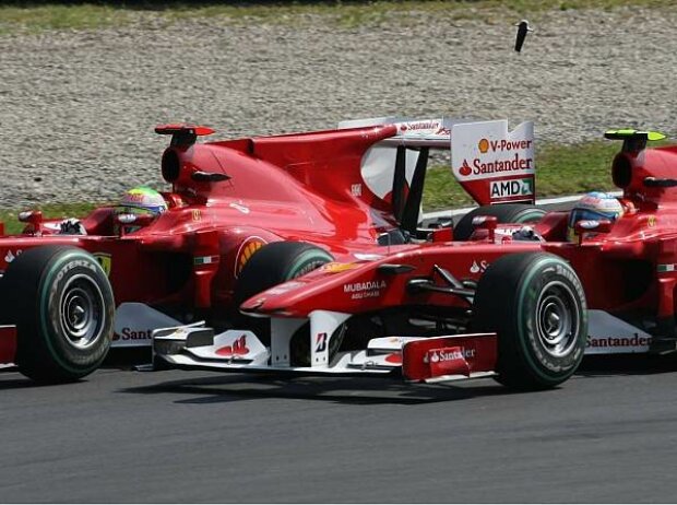 Titel-Bild zur News: Felipe Massa und Fernando Alonso