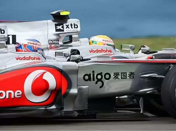 Jenson Button und Lewis Hamilton Titel-Bild zur News: Jenson Button und Lewis Hamilton