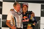 Helmut Marko darf mit seinem Schützling Sebastian Vettel auf das Podium