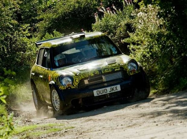 Titel-Bild zur News: MINI WRC