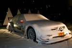 Paul di Restas Meisterfahrzeug im Schnee