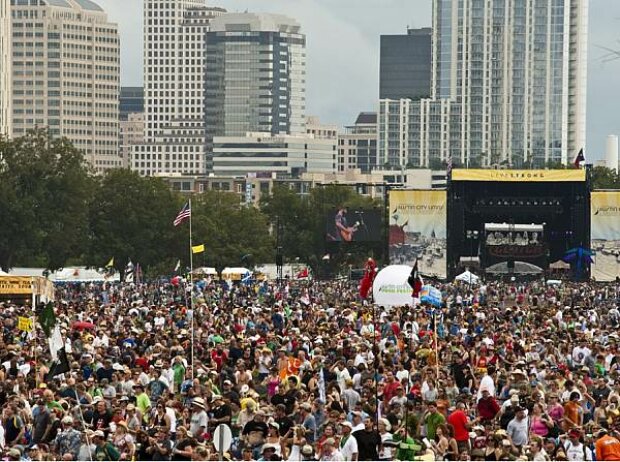 Titel-Bild zur News: Musikfestival in Austin