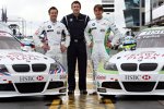 Andy Priaulx, Bart Mampaey und Augusto Farfus (BMW Team RBM) stellen sich in Curitiba den Fotografen.