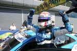 Ein inzwischen gewohntes Bild: Yvan Muller (Chevrolet) jubelt in Blau.