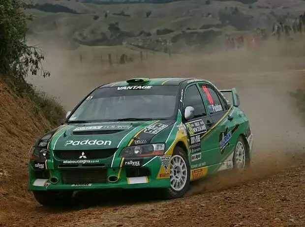 Hayden Paddon Titel-Bild zur News: Hayden Paddon