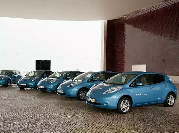 Auslieferung Nissan Leaf Titel-Bild zur News: Auslieferung Nissan Leaf