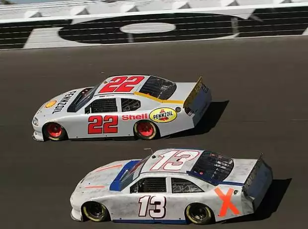 Kurt Busch Casey Mears Titel-Bild zur News: Kurt Busch Casey Mears