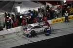 Der Brumos-Porsche an der Box