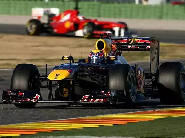Mark Webber vor Fernando Alonso Titel-Bild zur News: Mark Webber vor Fernando Alonso