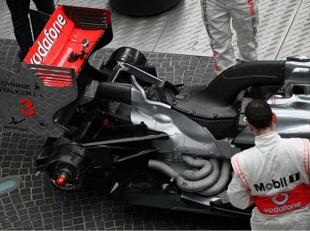 McLaren-Mercedes MP4-26