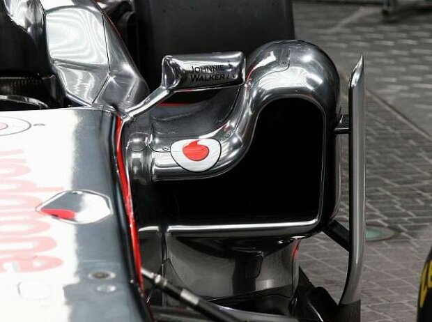 McLaren-Mercedes MP4-26