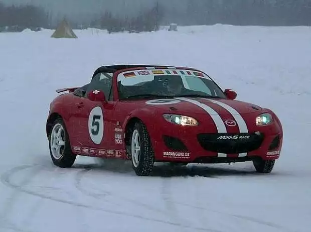 Mazda MX-5 Titel-Bild zur News: Mazda MX-5
