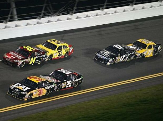 Jeff Burton, Jeff Gordon, Kevin Harvick, Clint Bowyer, Matt Kenseth, Ryan Newman