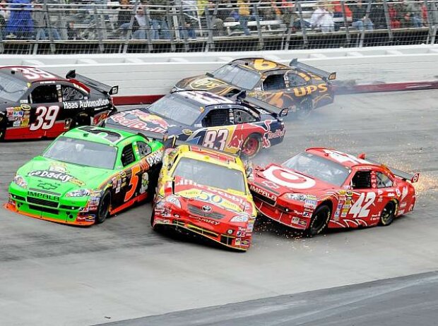 Juan Pablo Montoya, Mark Martin, Marcos Ambrose